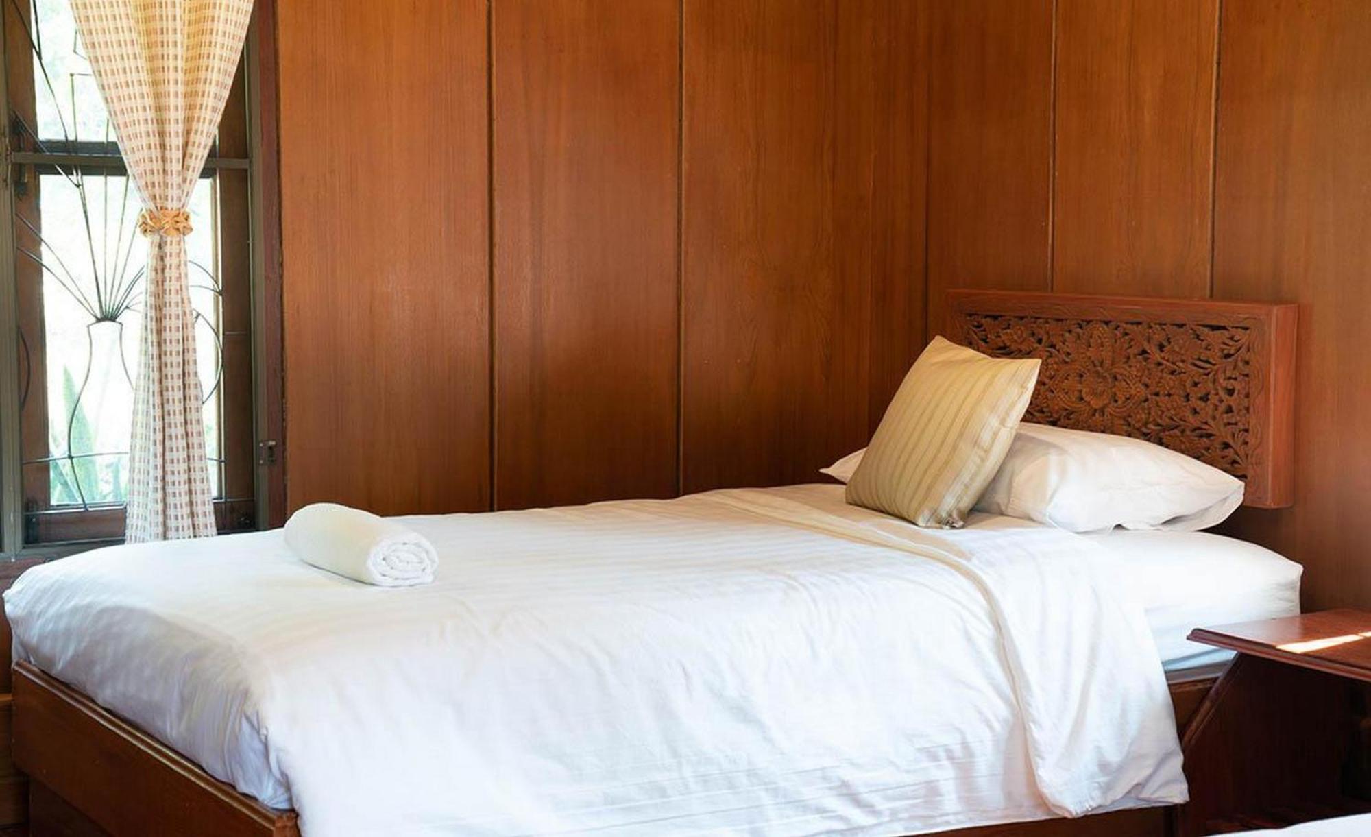 Bhupimarn Garden House Hotel Chom Thong Exterior photo